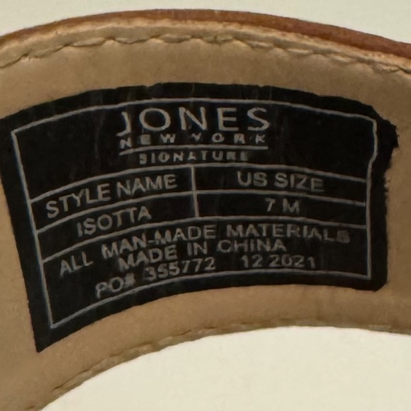 Jones New York Tan Leather Wedge Sandals Size 7 - Picture 7 of 8